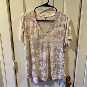 Old navy lux loose fit v-neck tshirt